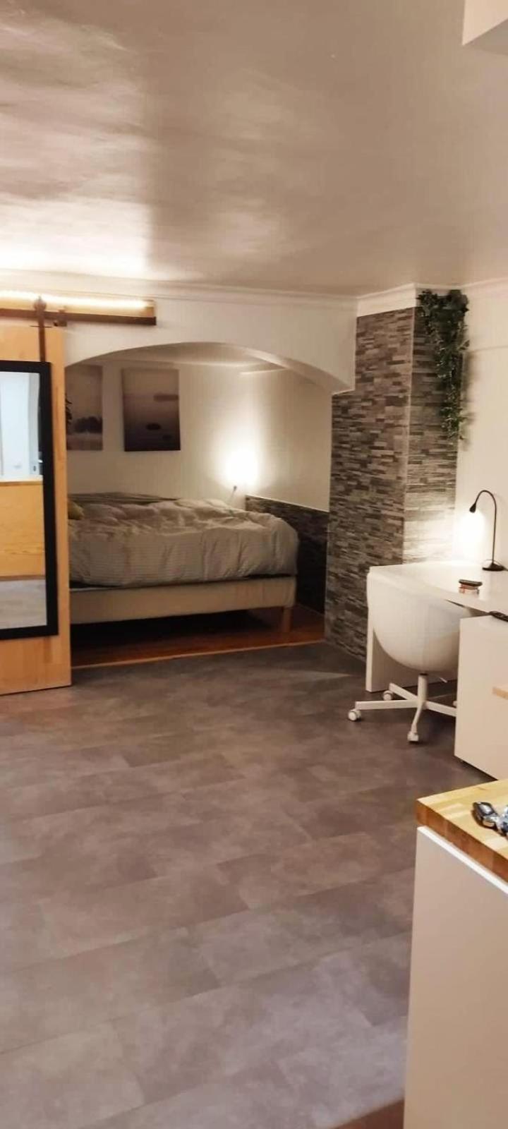 Loft 20 Apartment